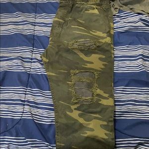 Zara Camo Joggers